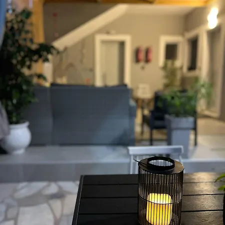 Apartment Yanna's *