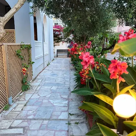 Yanna's Daire Sidárion